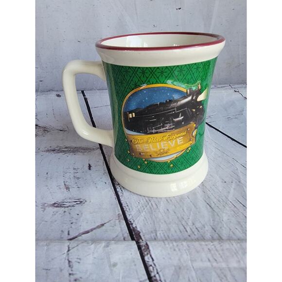 Warner Bros The Polar Express 3D Embossed "Believe" Hot Chocolate Coffee Mug - Picture 4 of 9